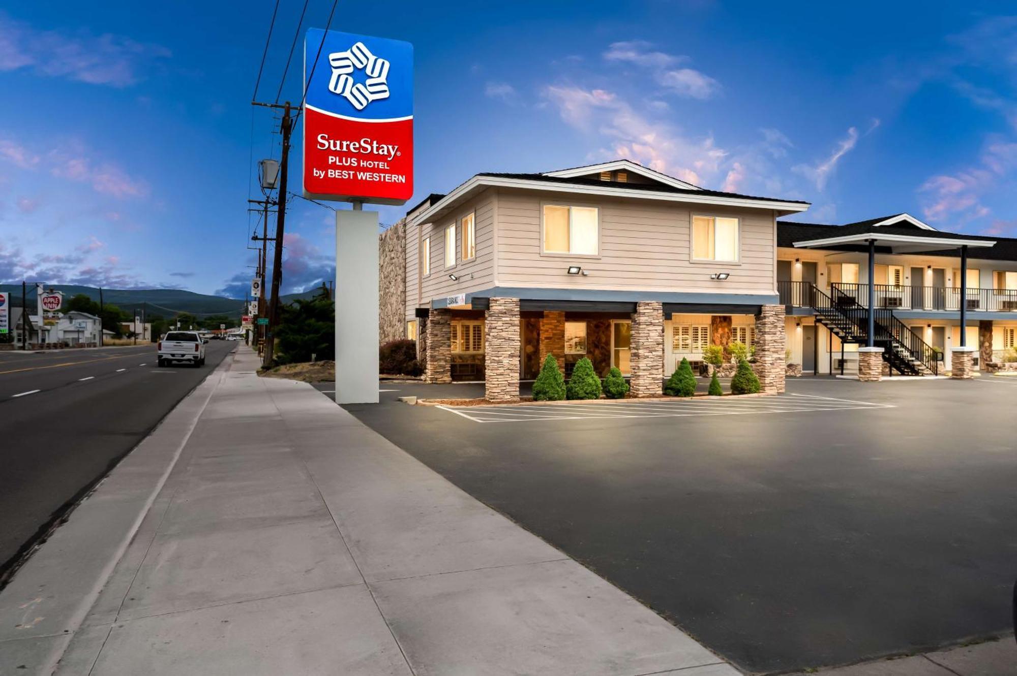 ชัวร์สเตย์ พลัส โฮเทล บาย เบสต์ เวสเทิร์น ซูซานวิลล์ Hotel ภายนอก รูปภาพ